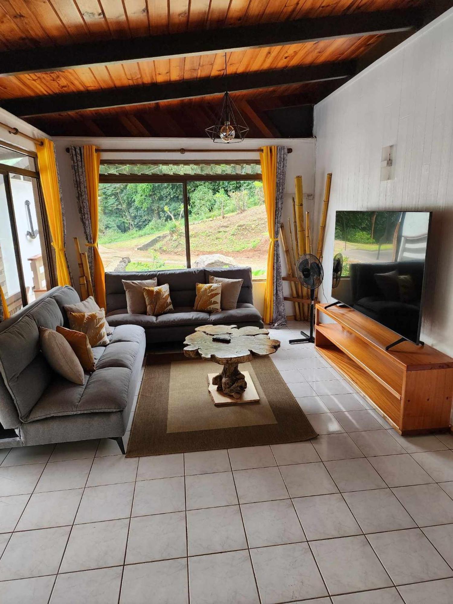 Appartements Au Coeur De Maharepa Maharepa  Exterior foto